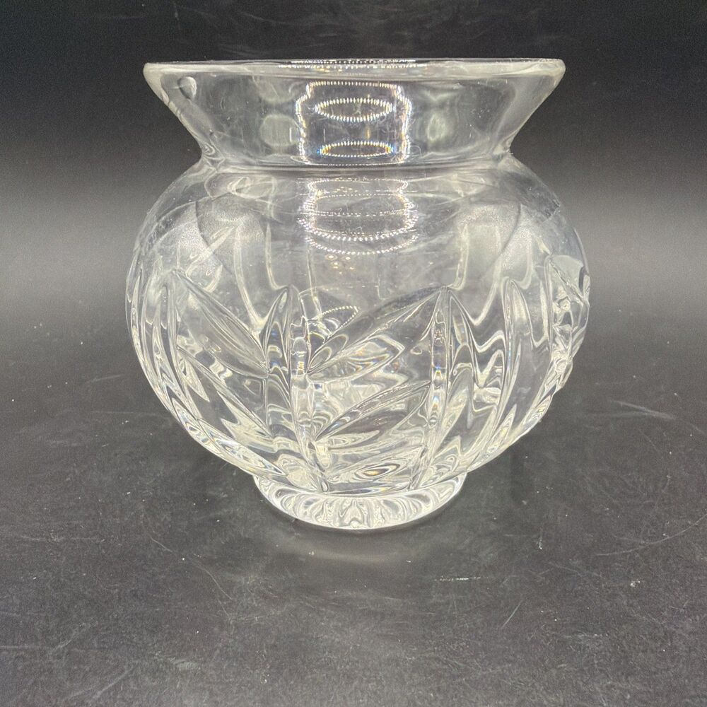 Crystal Glass Rose Bowl Vase 3 3/4" Tall